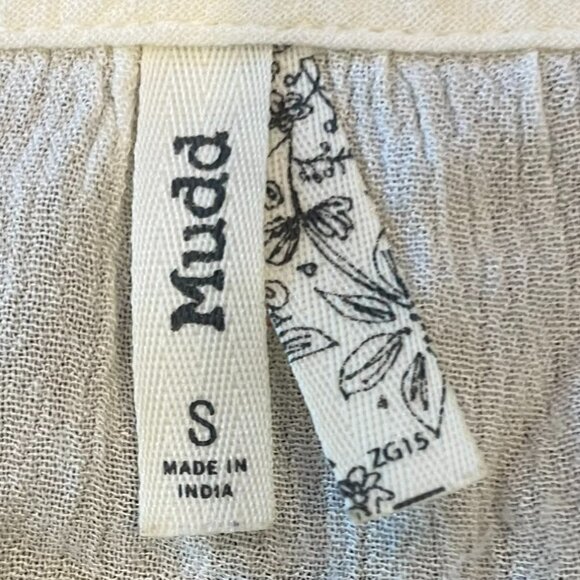 Flowy white blouse with stitched blue details - Picture 3 of 3